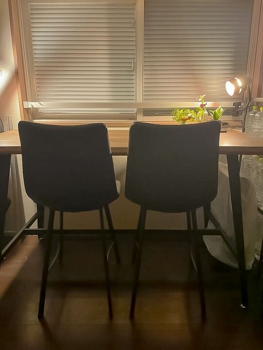 Dining set.